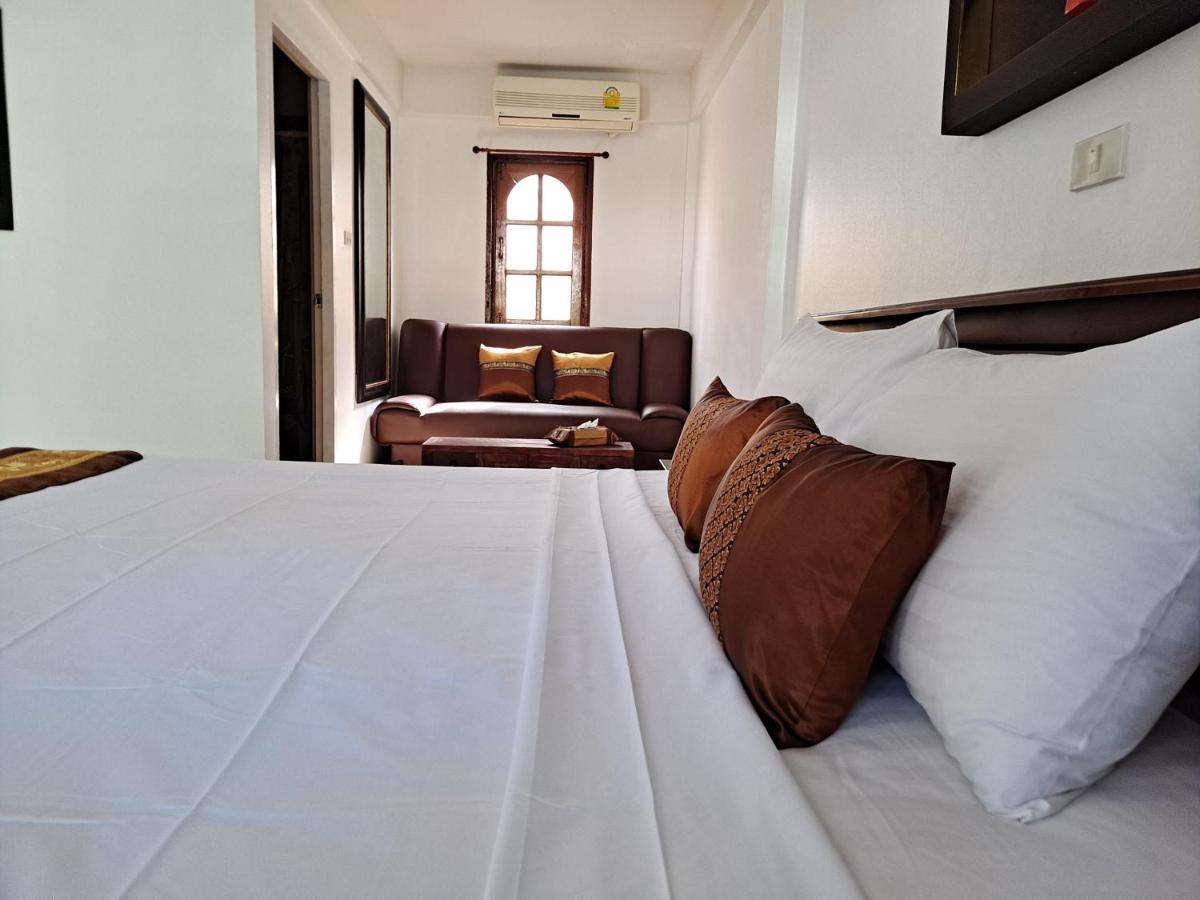 The Beach Boutique Resort Ban Pak Nam Pran Exterior photo
