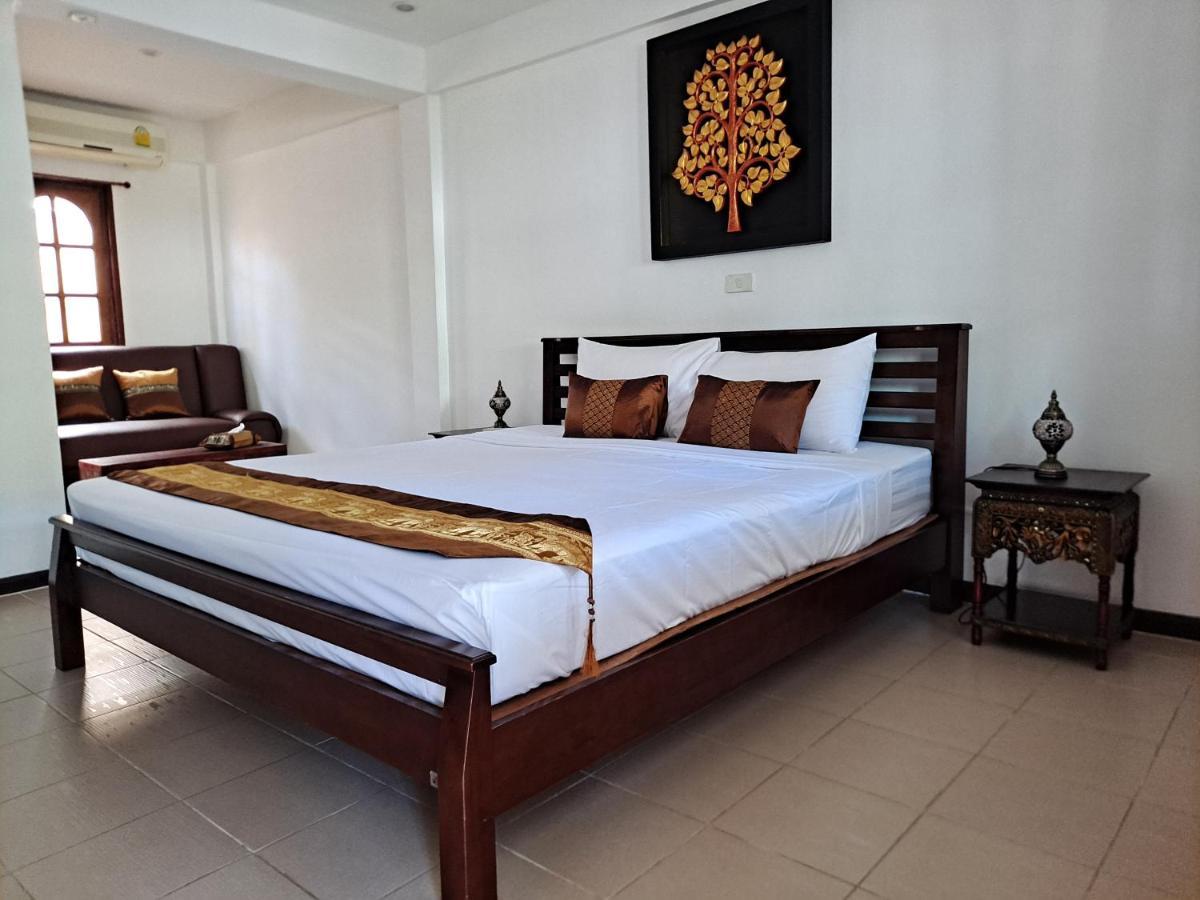 The Beach Boutique Resort Ban Pak Nam Pran Exterior photo