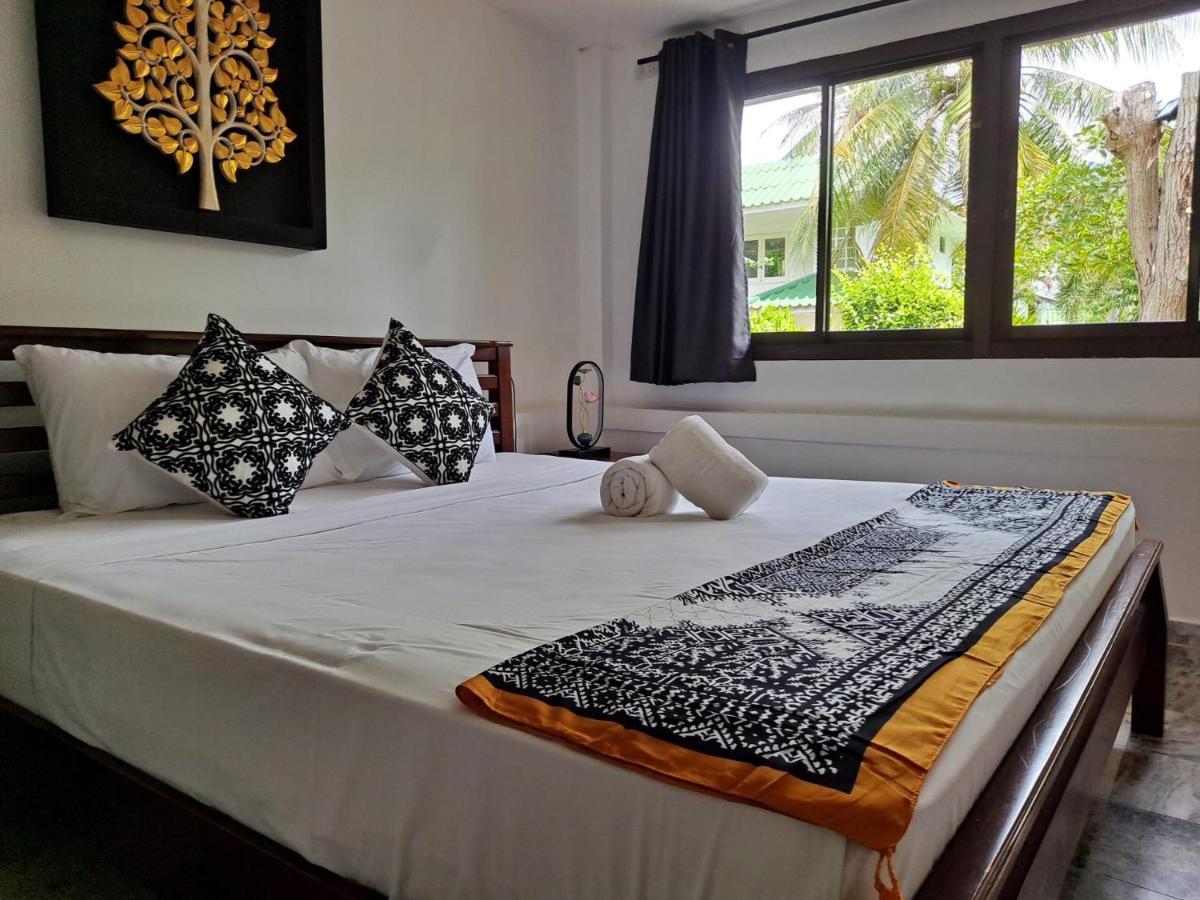 The Beach Boutique Resort Ban Pak Nam Pran Exterior photo